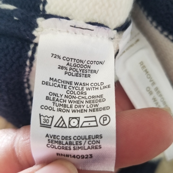 GAP | Cozy Turtleneck Striped Sweater - Picture 3 of 6